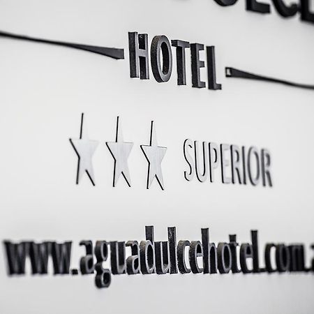 Agua Dulce Hotel Тандил Екстериор снимка