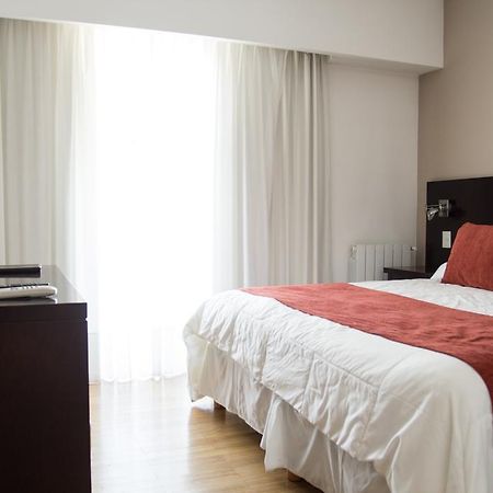 Agua Dulce Hotel Тандил Екстериор снимка